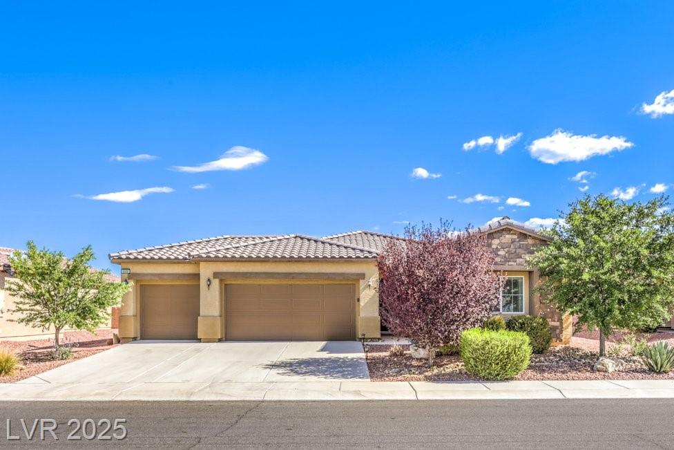 5500 Volterra DR