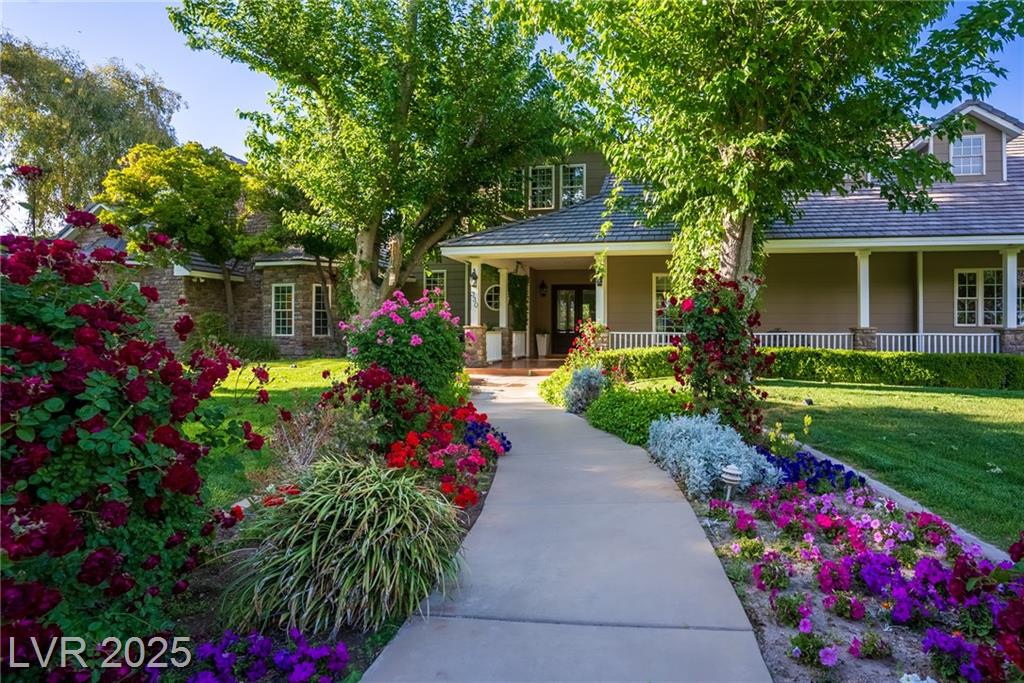 330 Rancho CIR