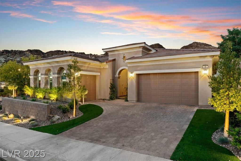 38 Costa Tropical DR