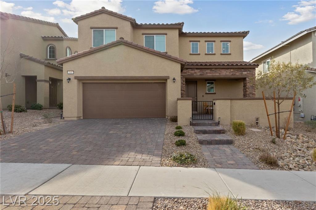 595 Beverly Pine PL