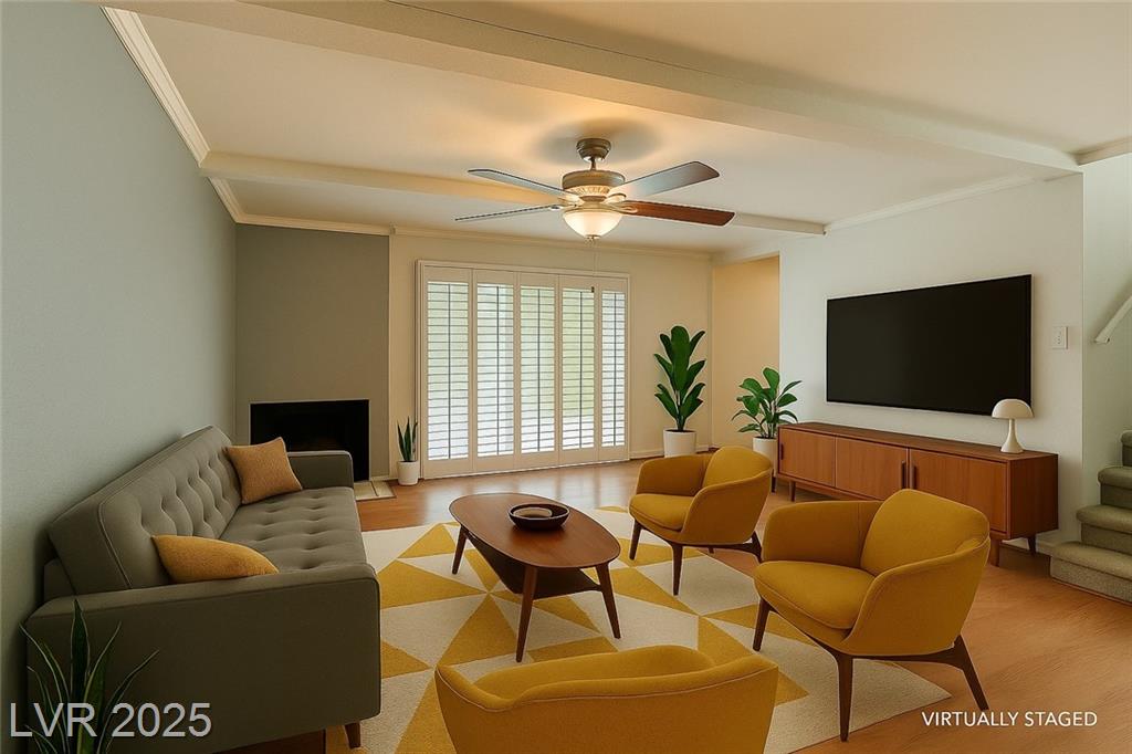 516 Delfern LN