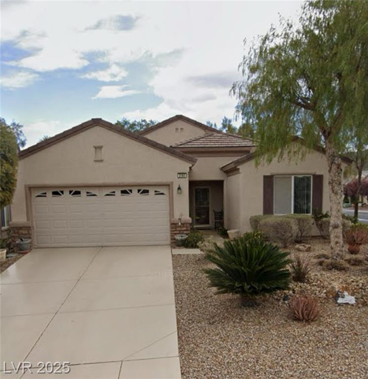 2560 Crater Rock ST