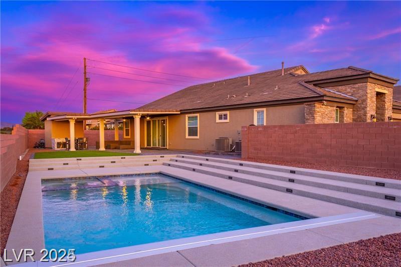 408 Dalton Crest ST
