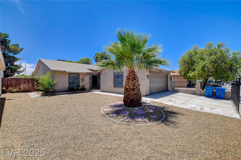 4533 Diamond Head DR