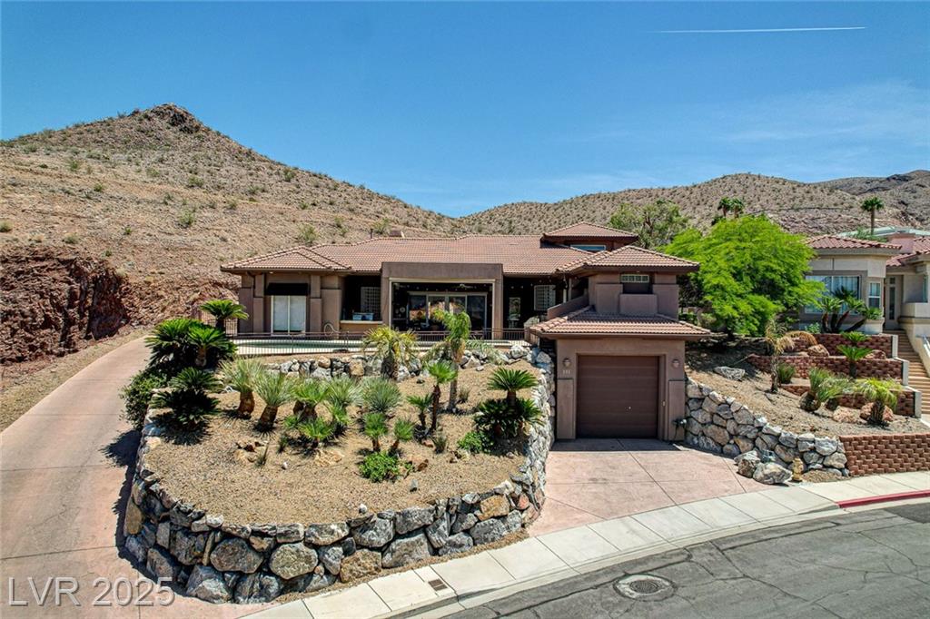 205 Red Rock RD