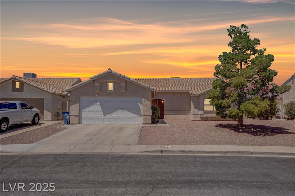 394 Lombardy CIR