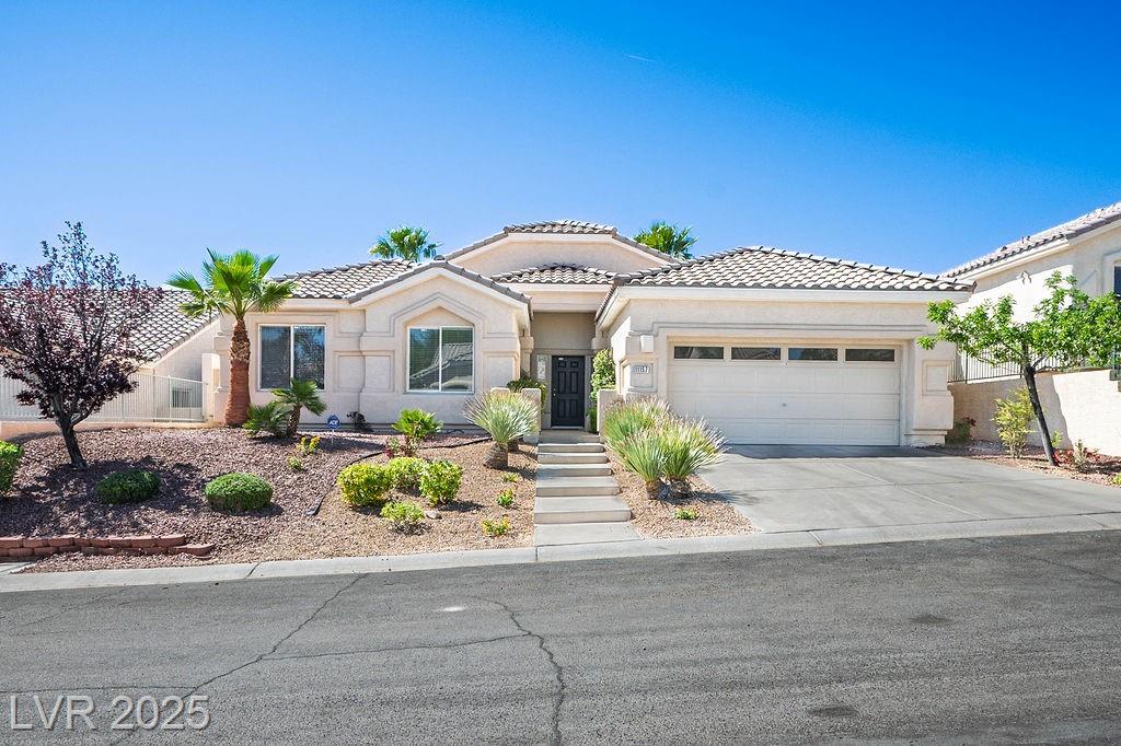 11157 Sandy Grove AVE