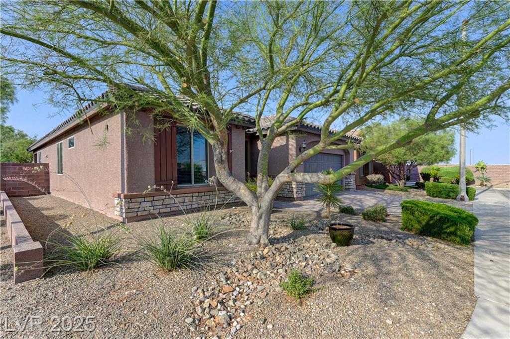 6946 Motley RD