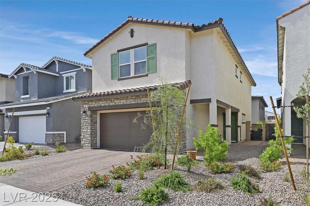 392 Canary Song DR