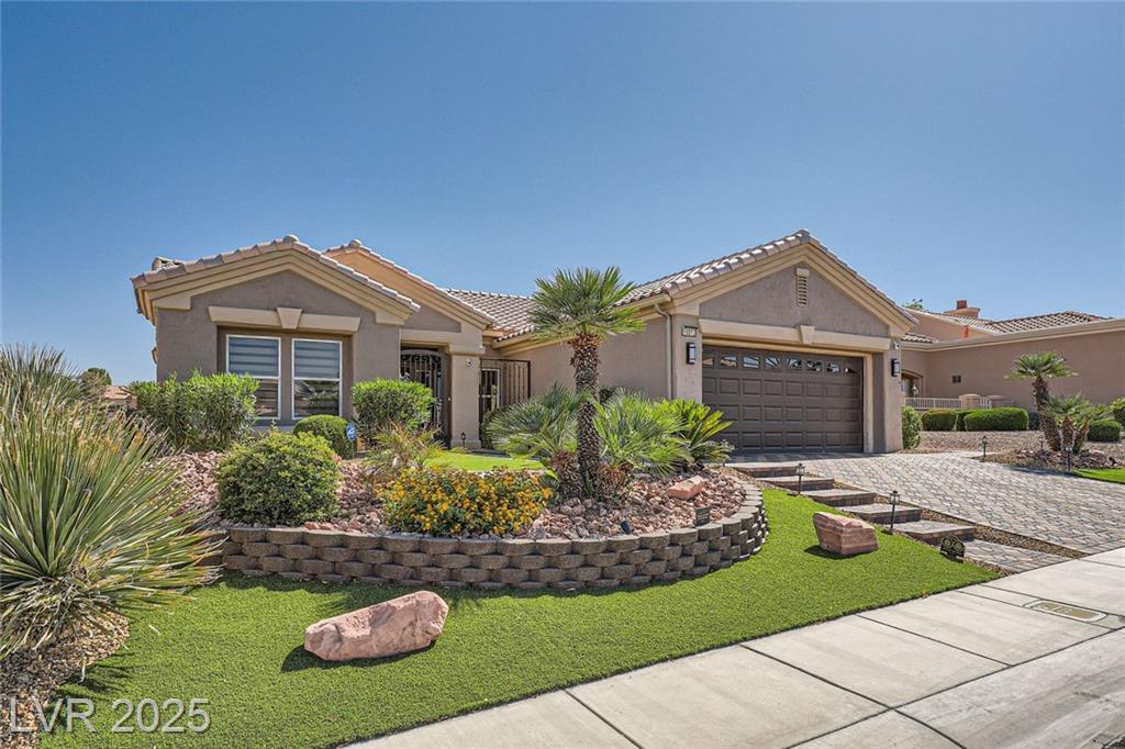 10013 Hunter Springs DR