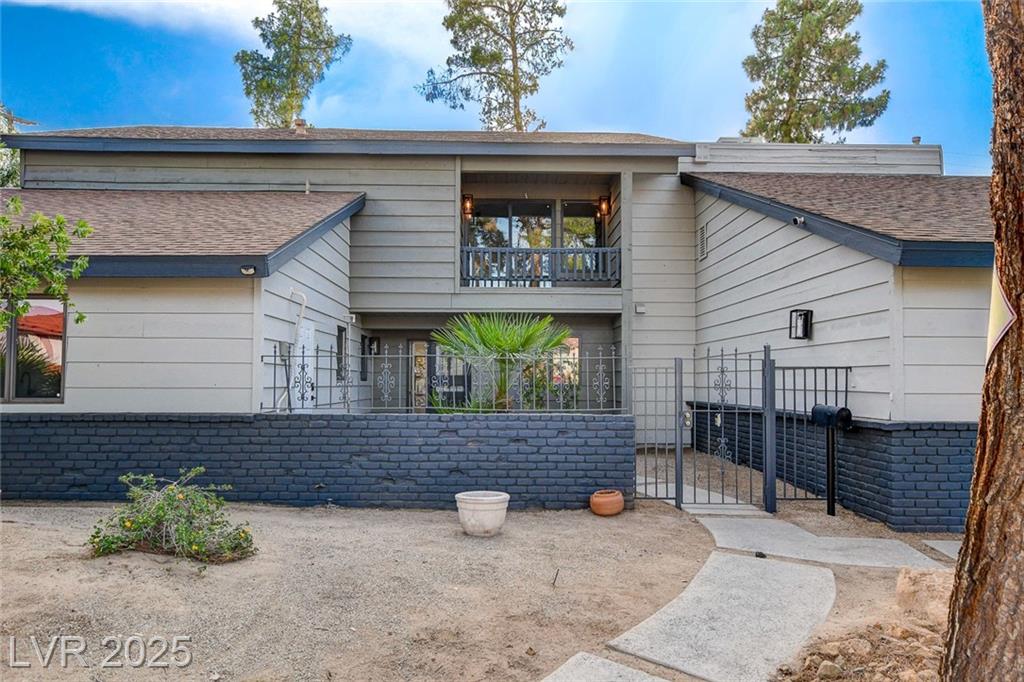 1600 Becke CIR