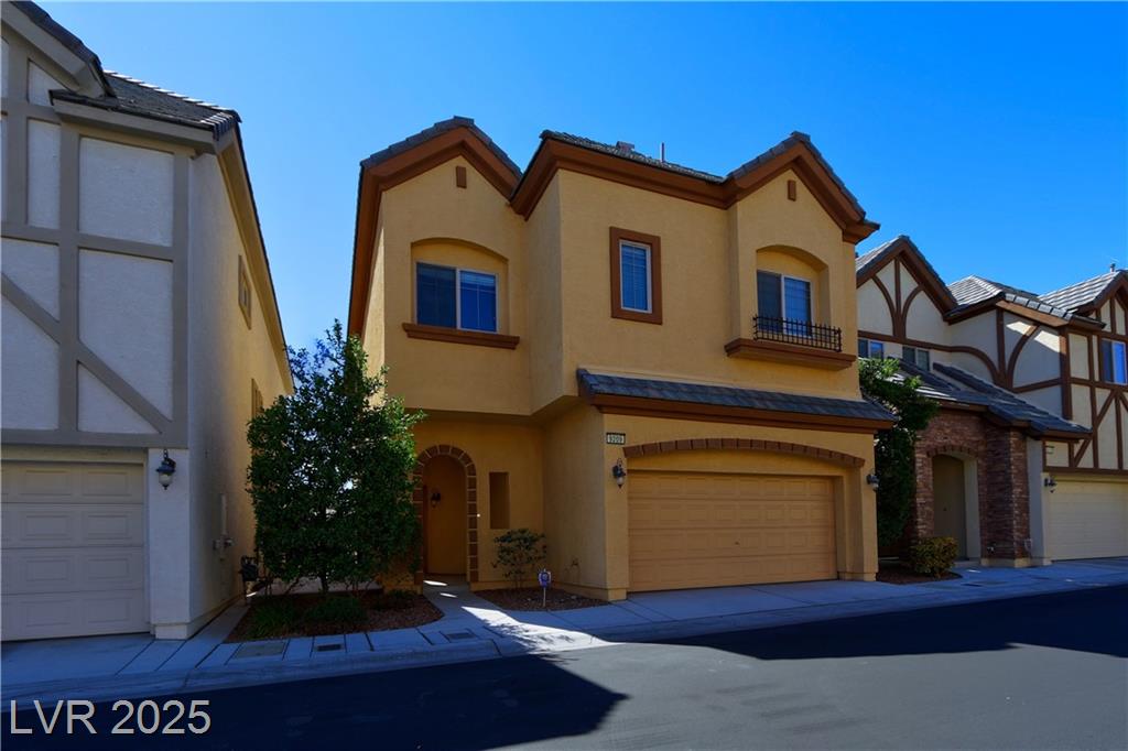 9209 Tudor Park PL