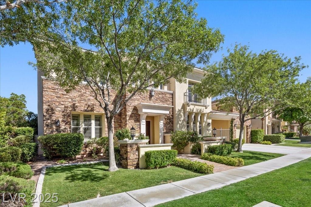 300 Royal Ascot DR