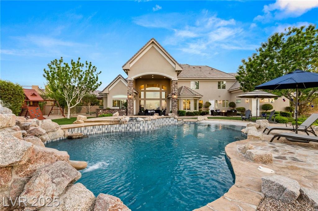1212 Bunker Hollow CT