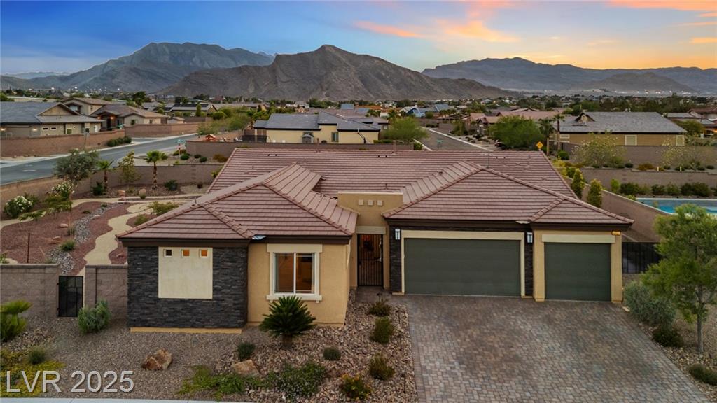 4317 Velvet Ridge CT