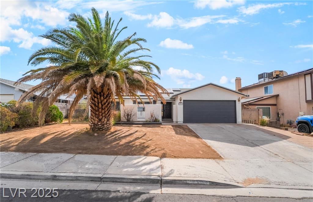 836 Cherry DR