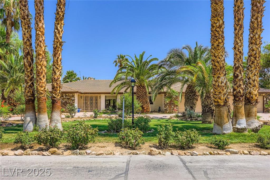 2770 La Casita AVE
