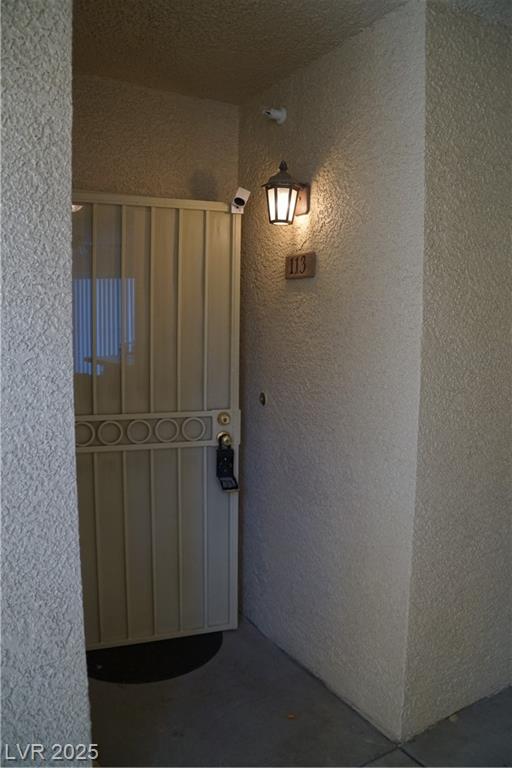 7107 Durango DR