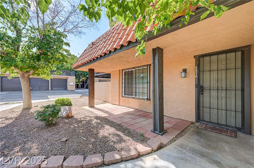 6651 Bubbling Brook DR