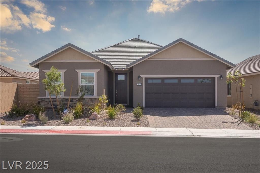 817 Cottonwood Hill PL