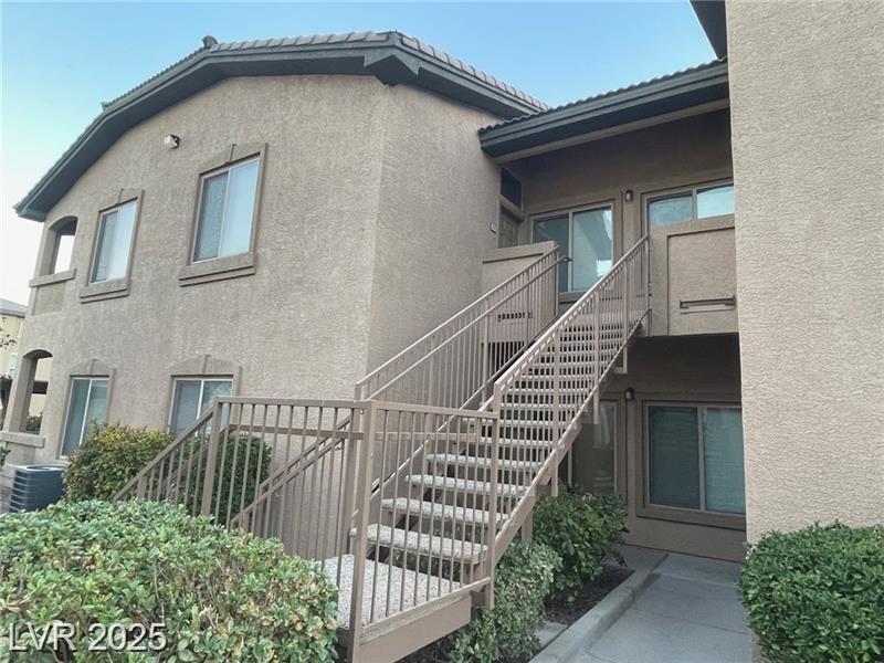 8985 Durango DR