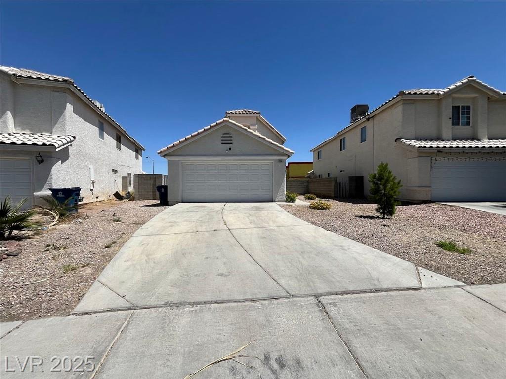 3736 Steinbeck DR