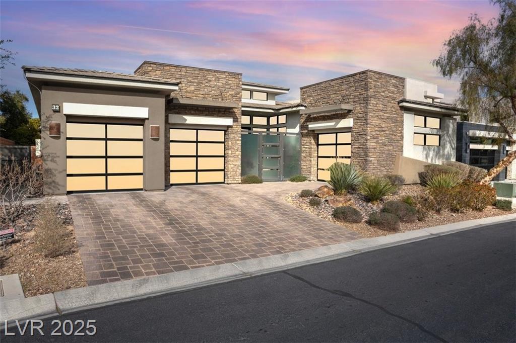 32 Hunting Horn DR