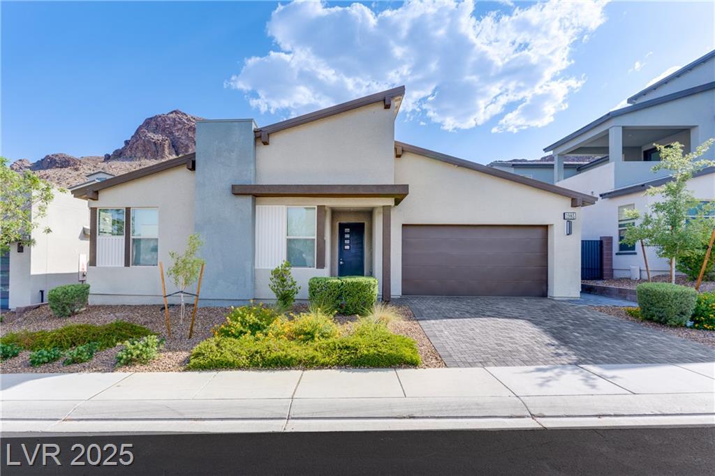 1985 Regal Bluff DR