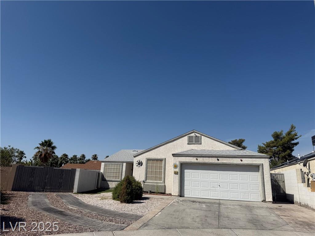 727 Roberta Alecia AVE