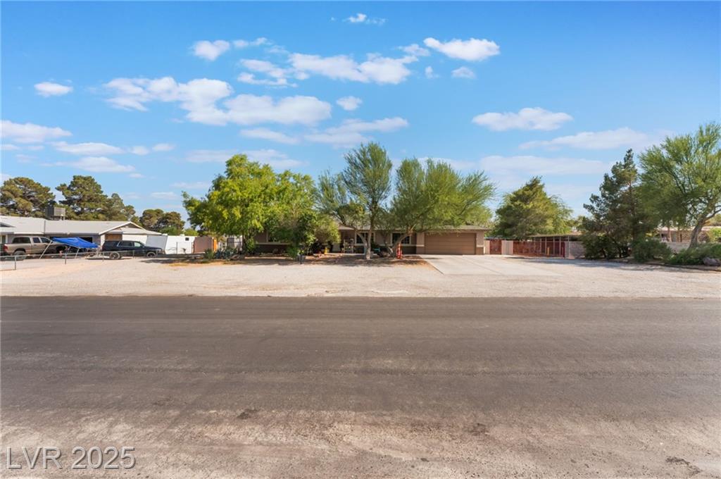 4905 Ricky RD