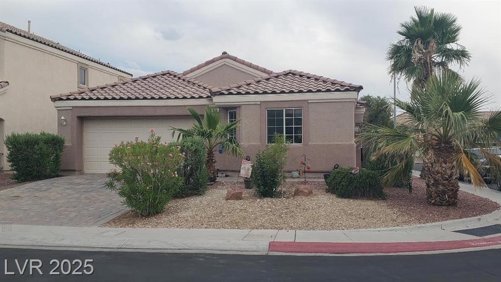 449 Orchid Oasis AVE