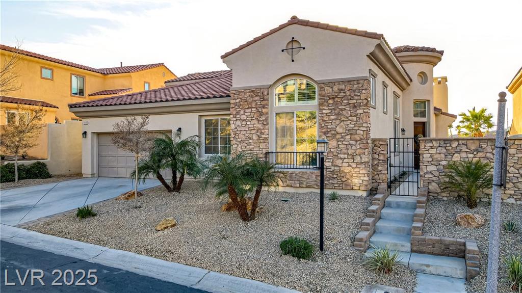 1223 Casa Palermo CIR