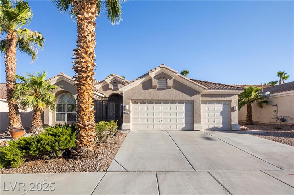8537 Highland View AVE