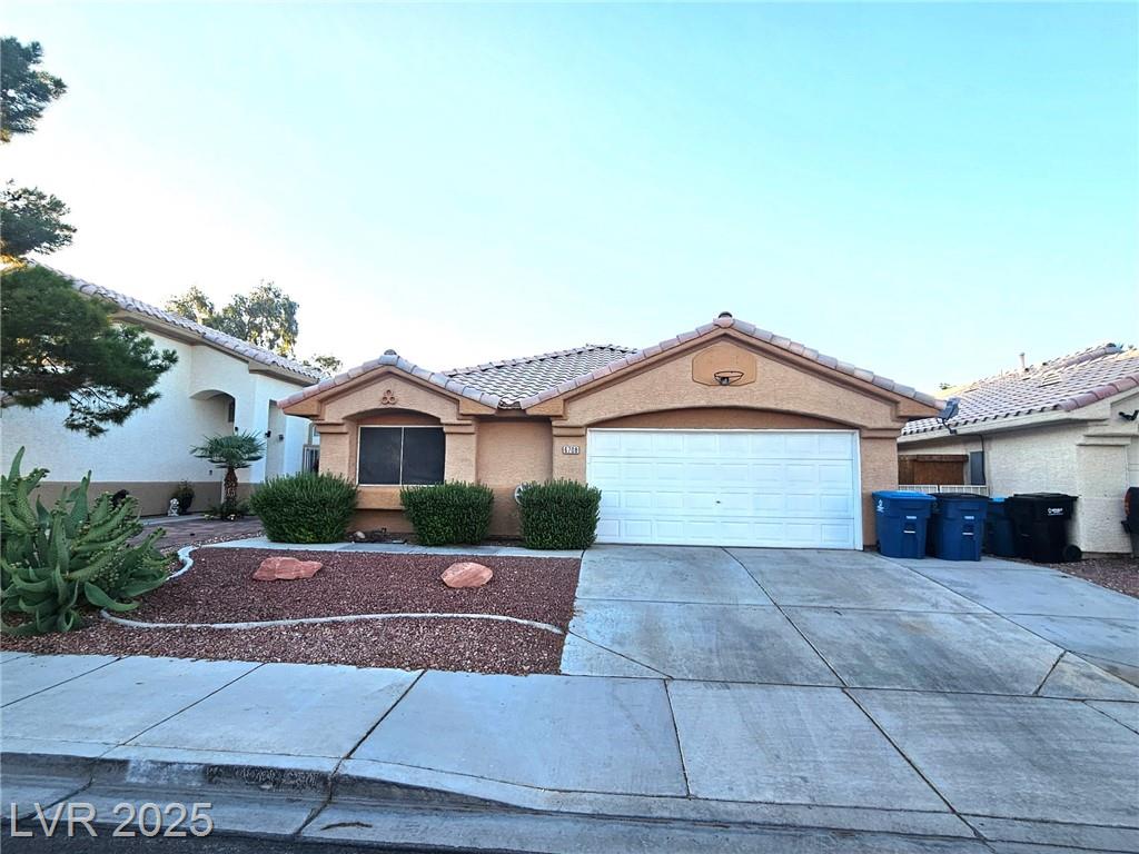 6708 Snake River AVE