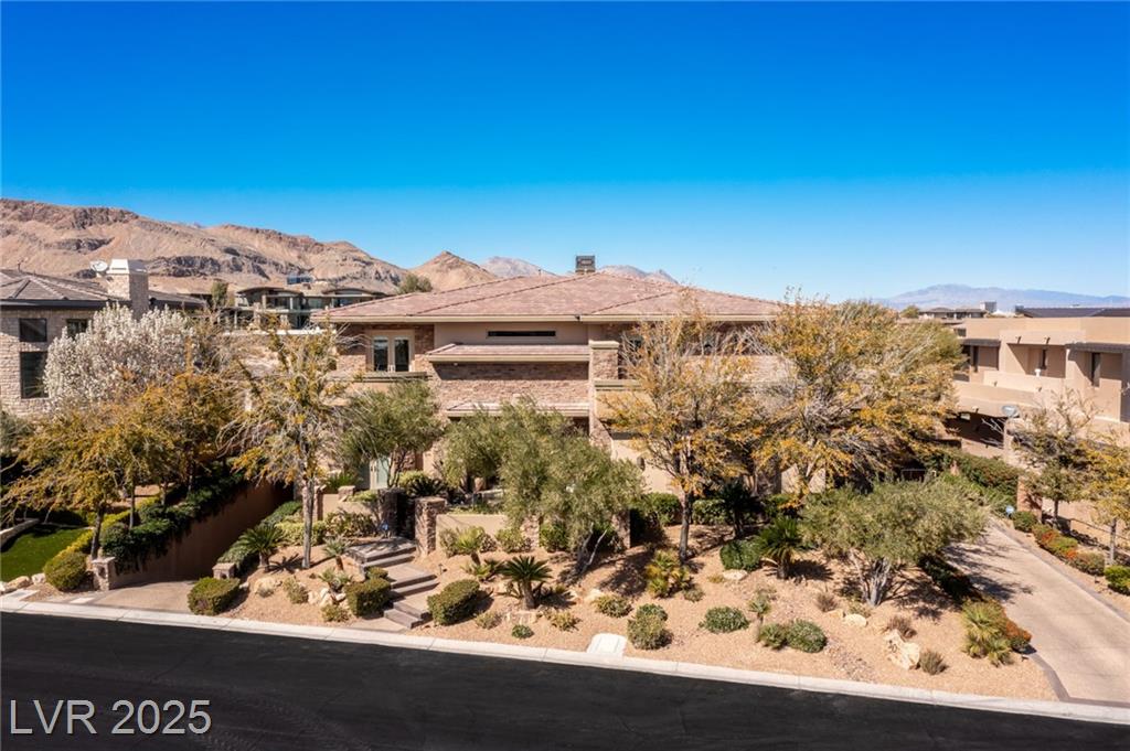 30 Meadowhawk LN