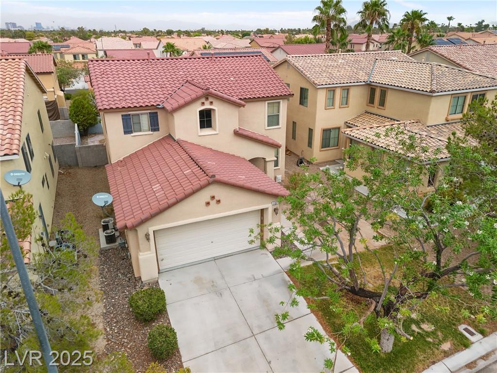 702 Holland Heights AVE