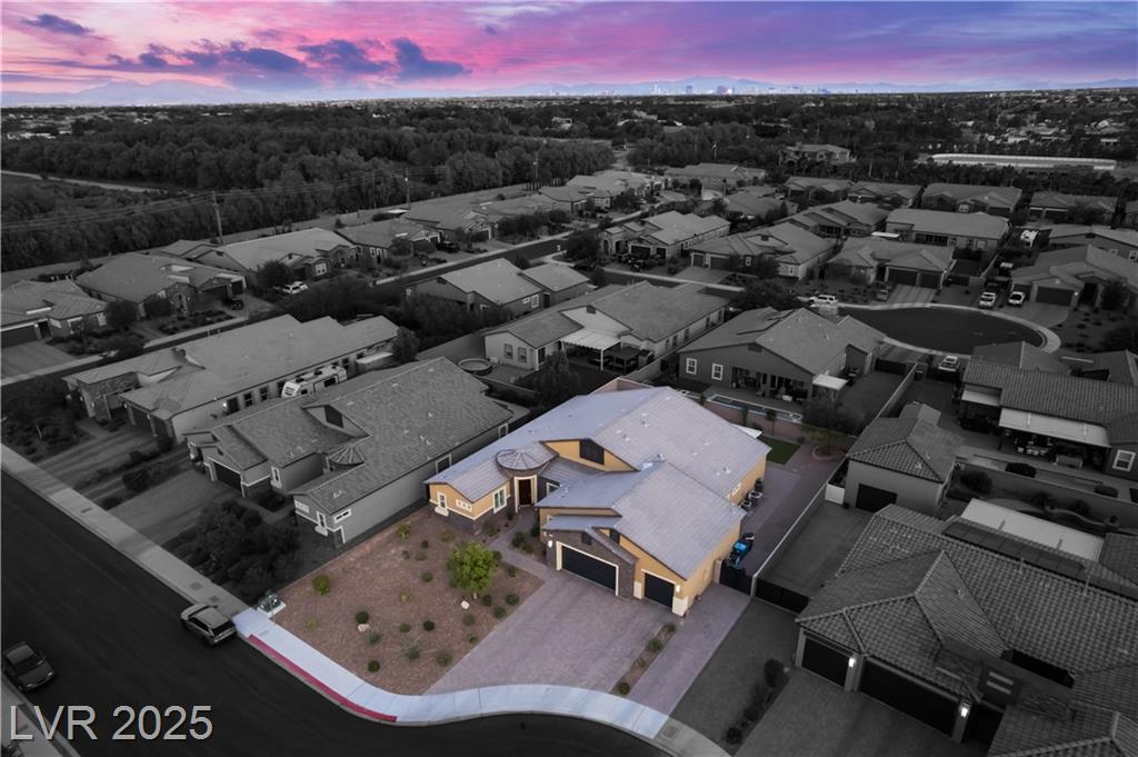 7047 Noble Flair CT