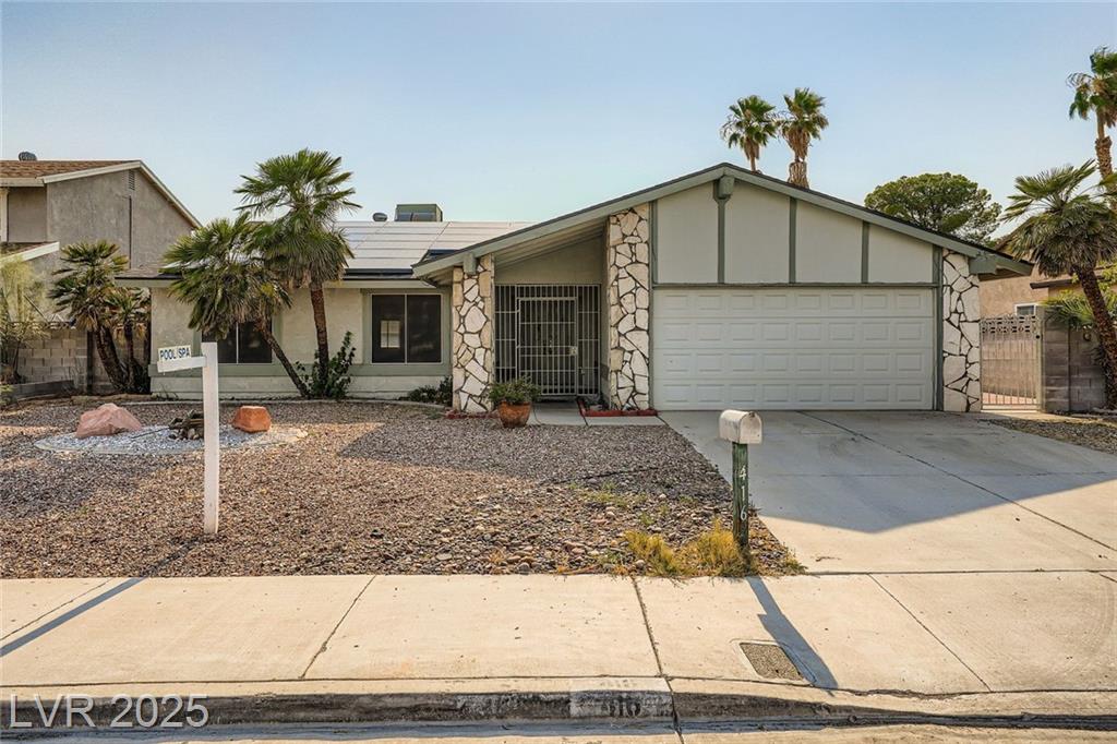 416 Lindy DR