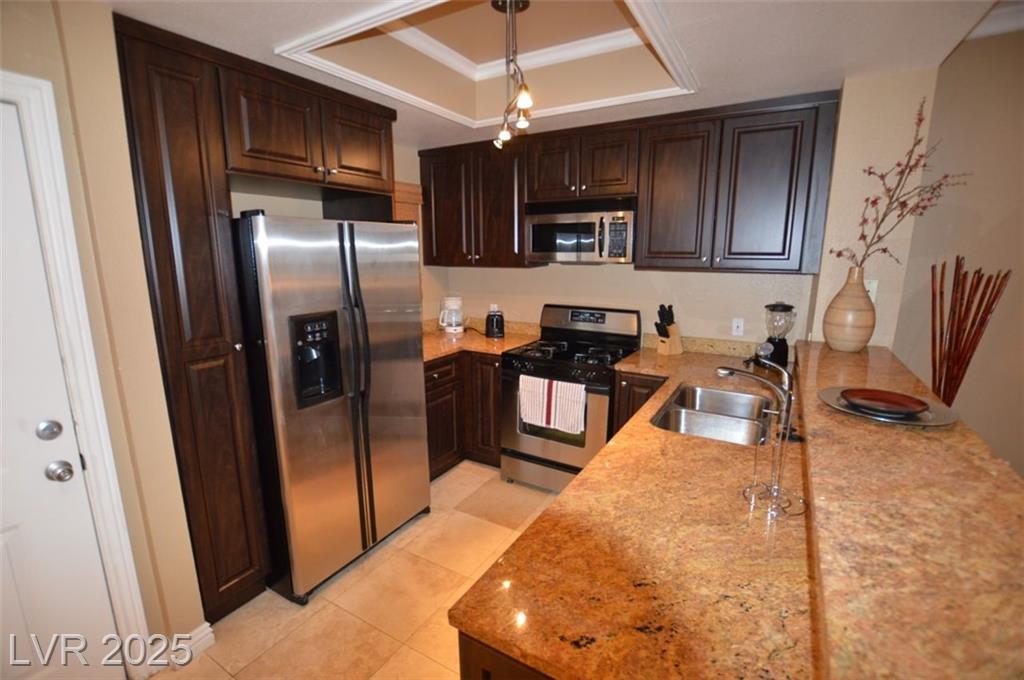 260 FLAMINGO RD