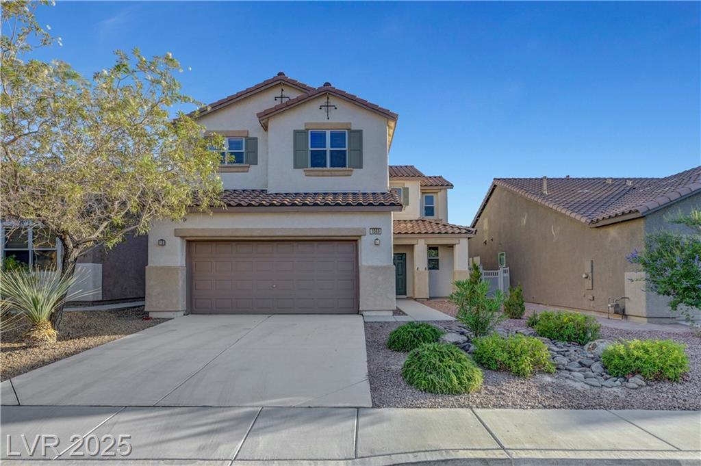 1069 Aspen Cliff DR