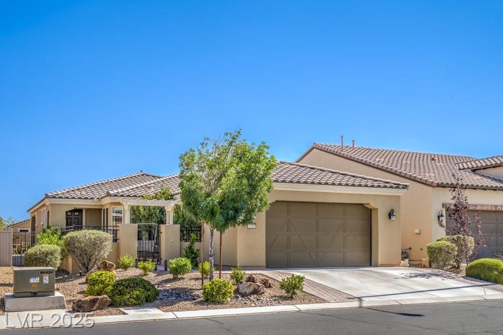 3709 Corte Bella Hills AVE