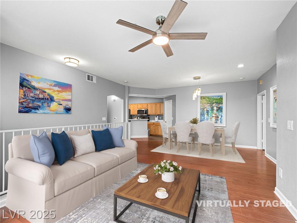 5855 Valley DR