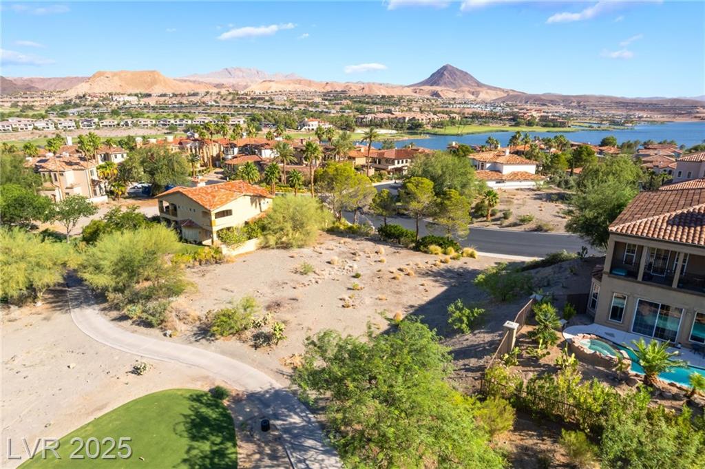 7 Grand Corniche DR