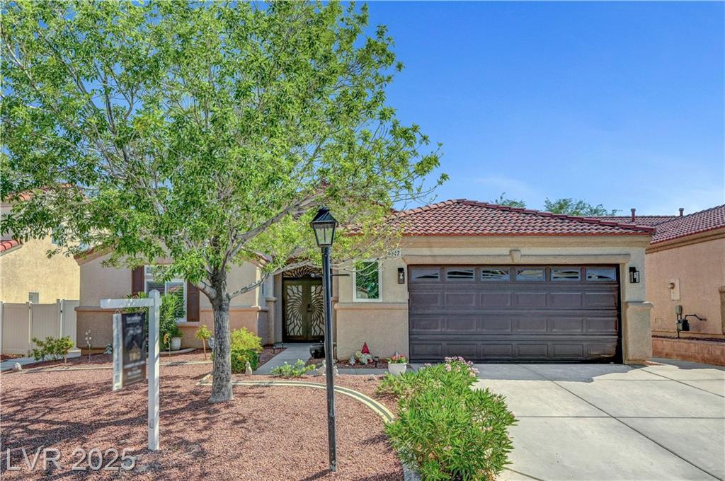 6647 Montezuma Castle LN