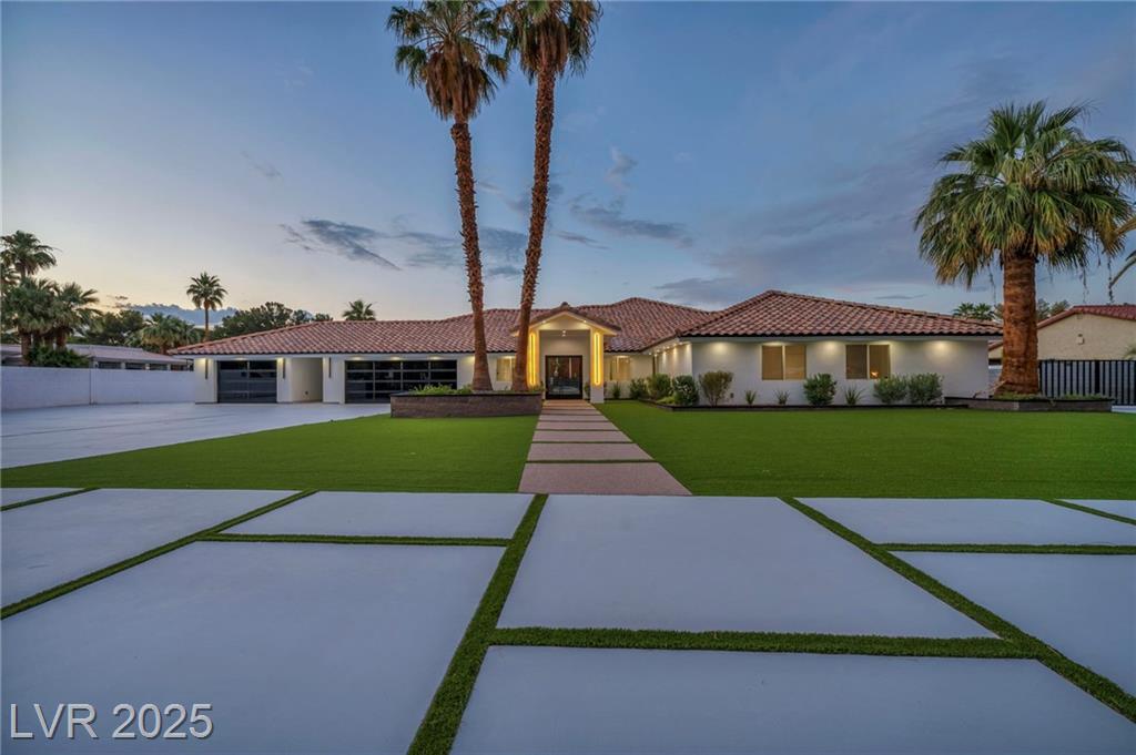 3630 Tobias LN
