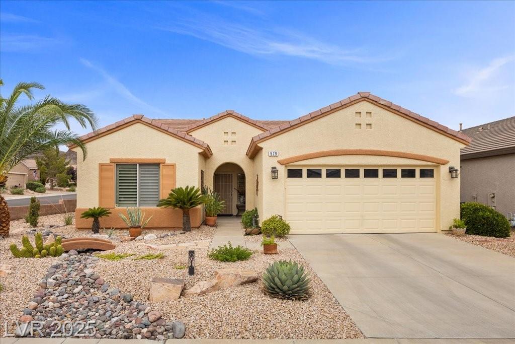 579 Carmel Mesa DR