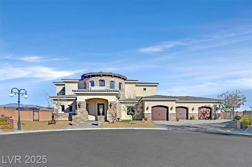 5790 Aspen Falls CIR