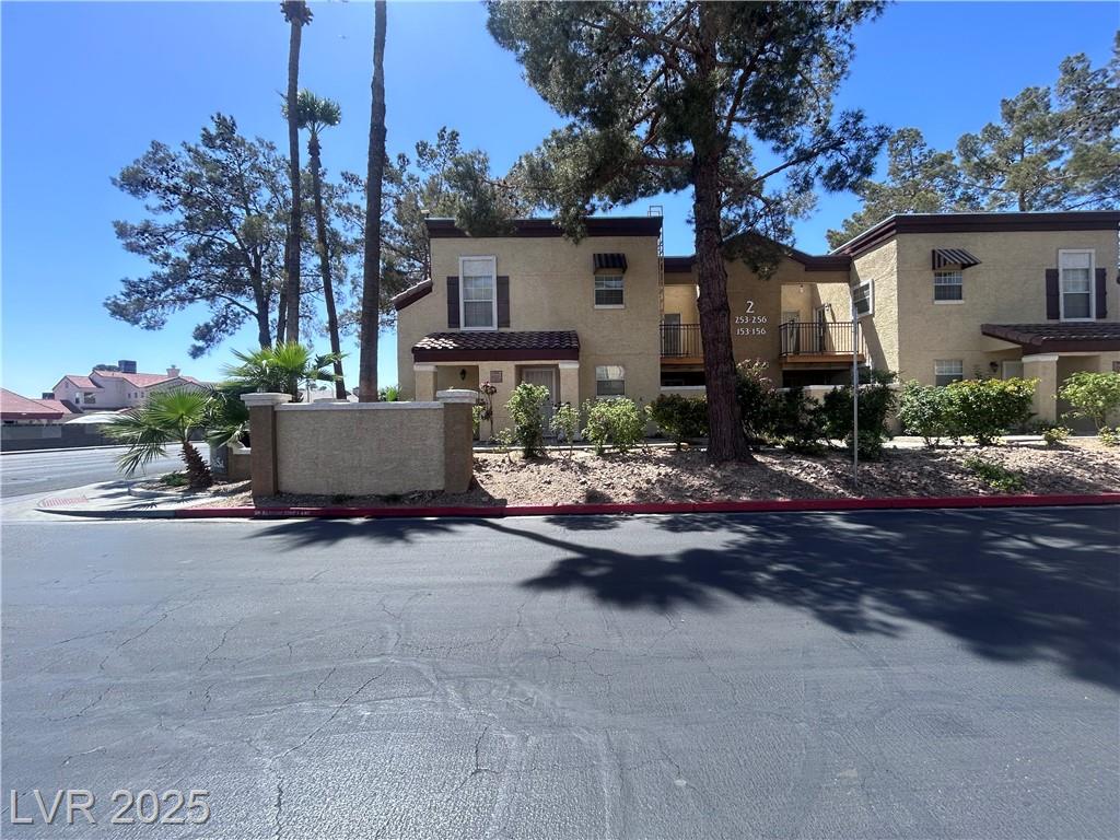 2801 Rainbow BLVD