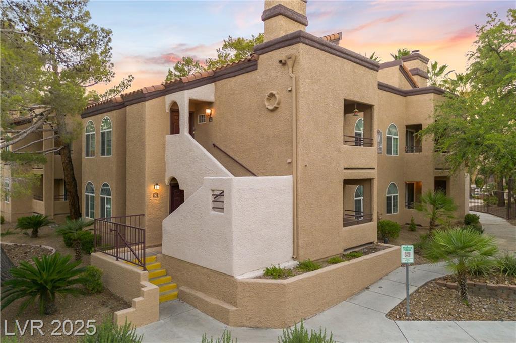 9325 Desert Inn RD