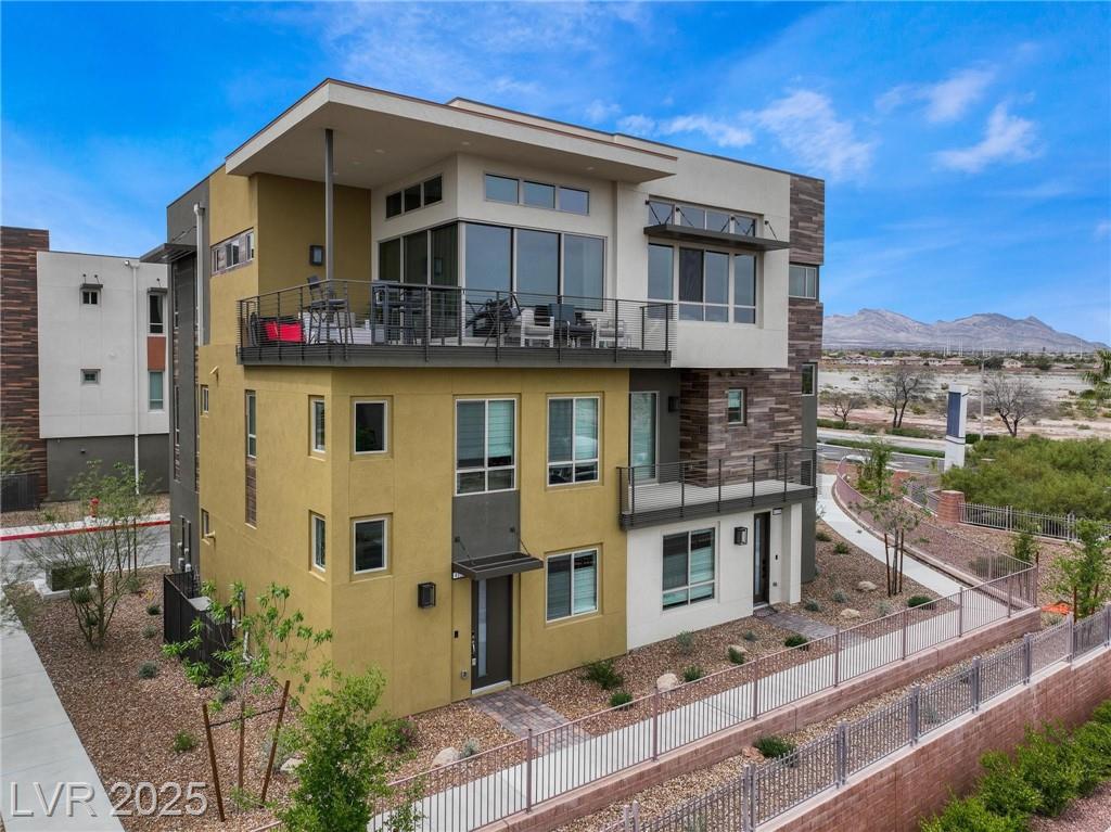4122 Yucca Bloom ST